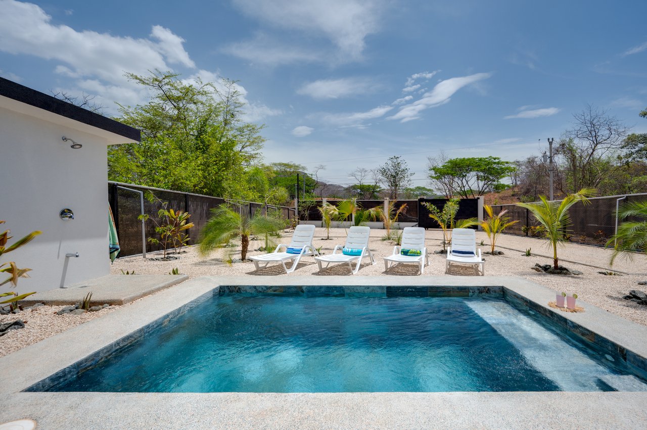 Casa Lubos - Playa Grande - 3 Minutes to Beach