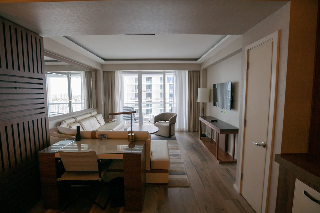 The Ocean Resort Residences (Conrad Fort Lauderdale Beach)