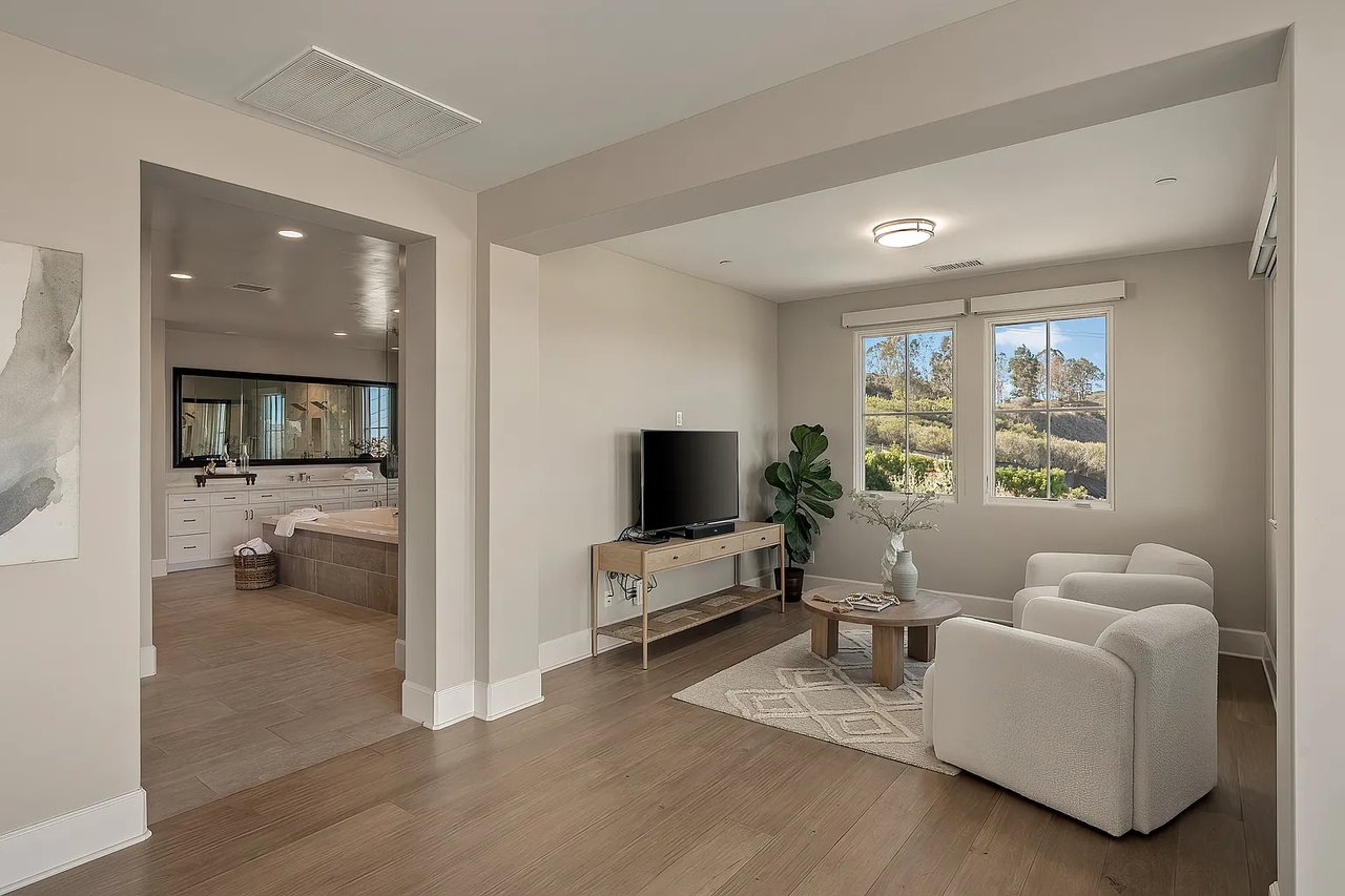 3947 Rancho Summit Dr