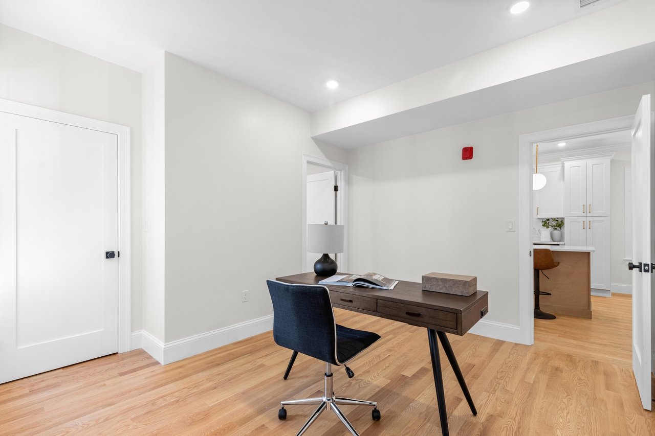13 Langmaid Ave # 2