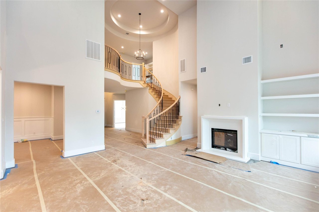3543 Blue Bonnet Blvd
