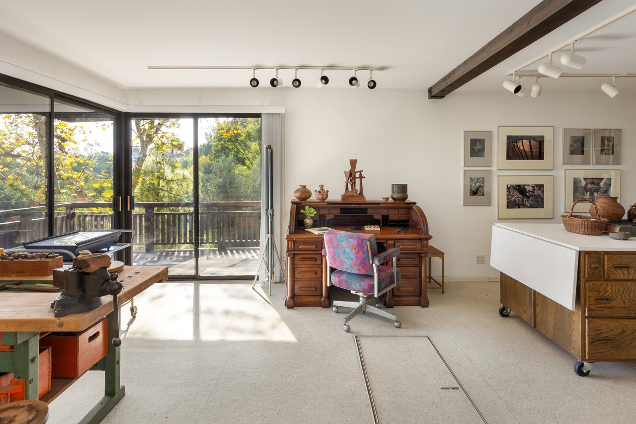 The Gertrud and Otto Natzler Residence - Upper Nichols Canyon