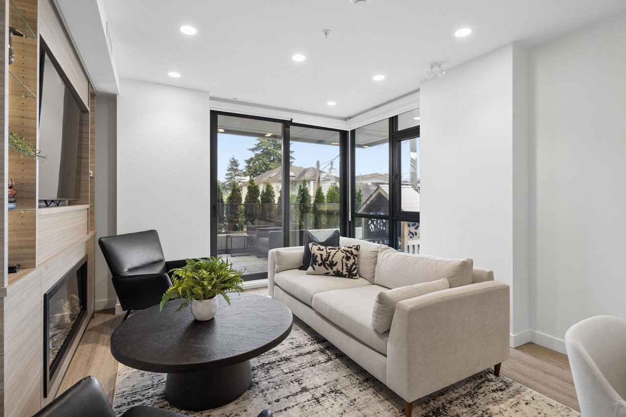 Ortus by AB Wall