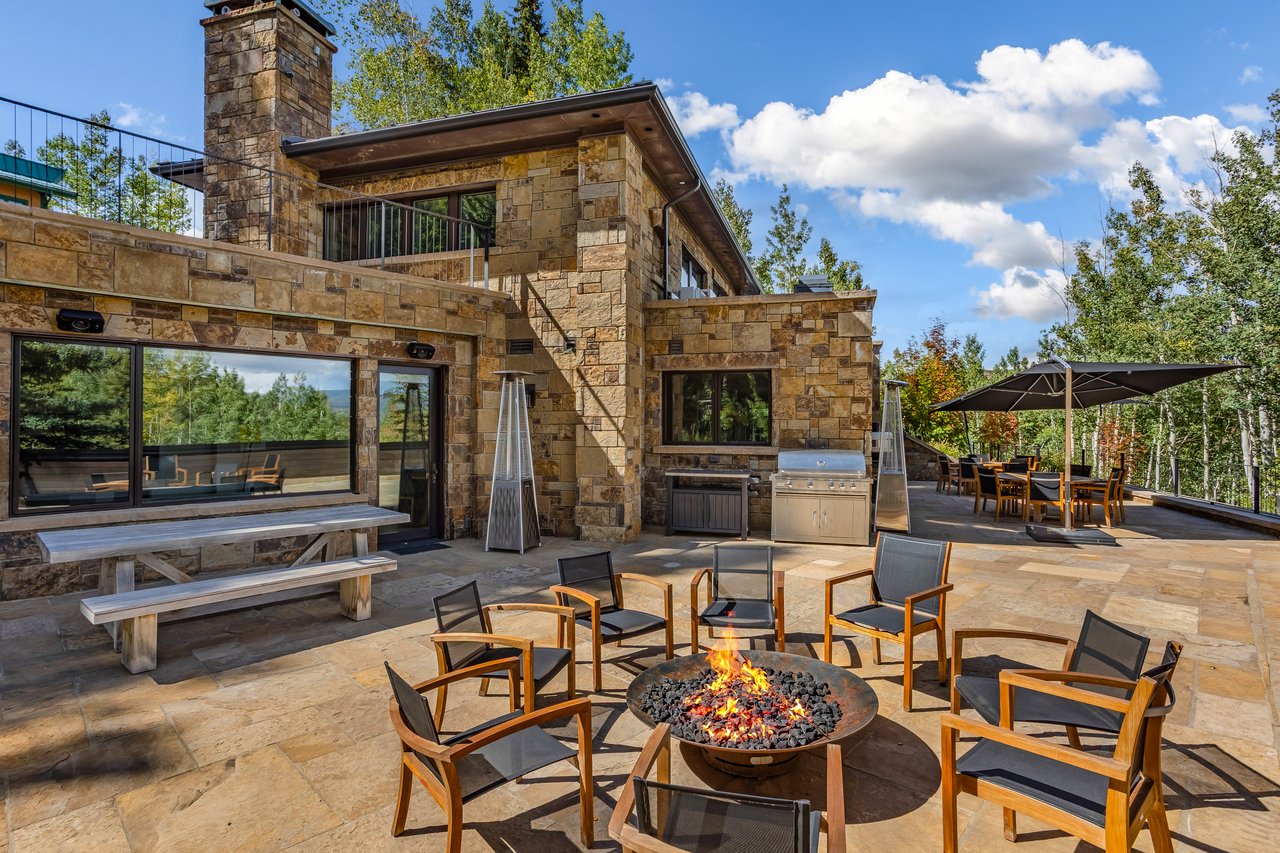 Edgewood Lane Masterpiece