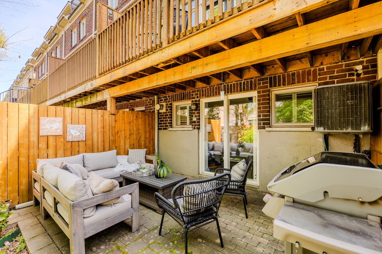 14 Furrow Lane