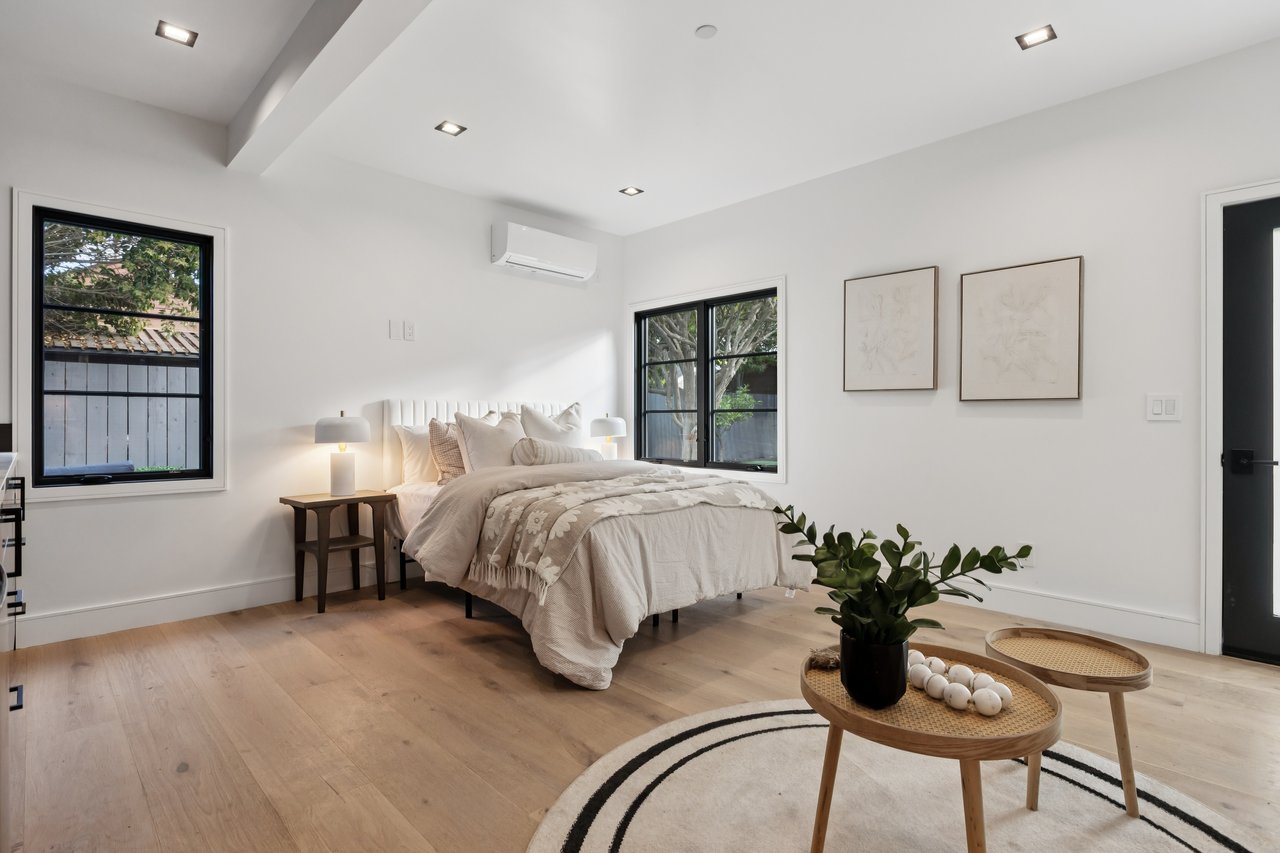 10 Channing Rd, Burlingame