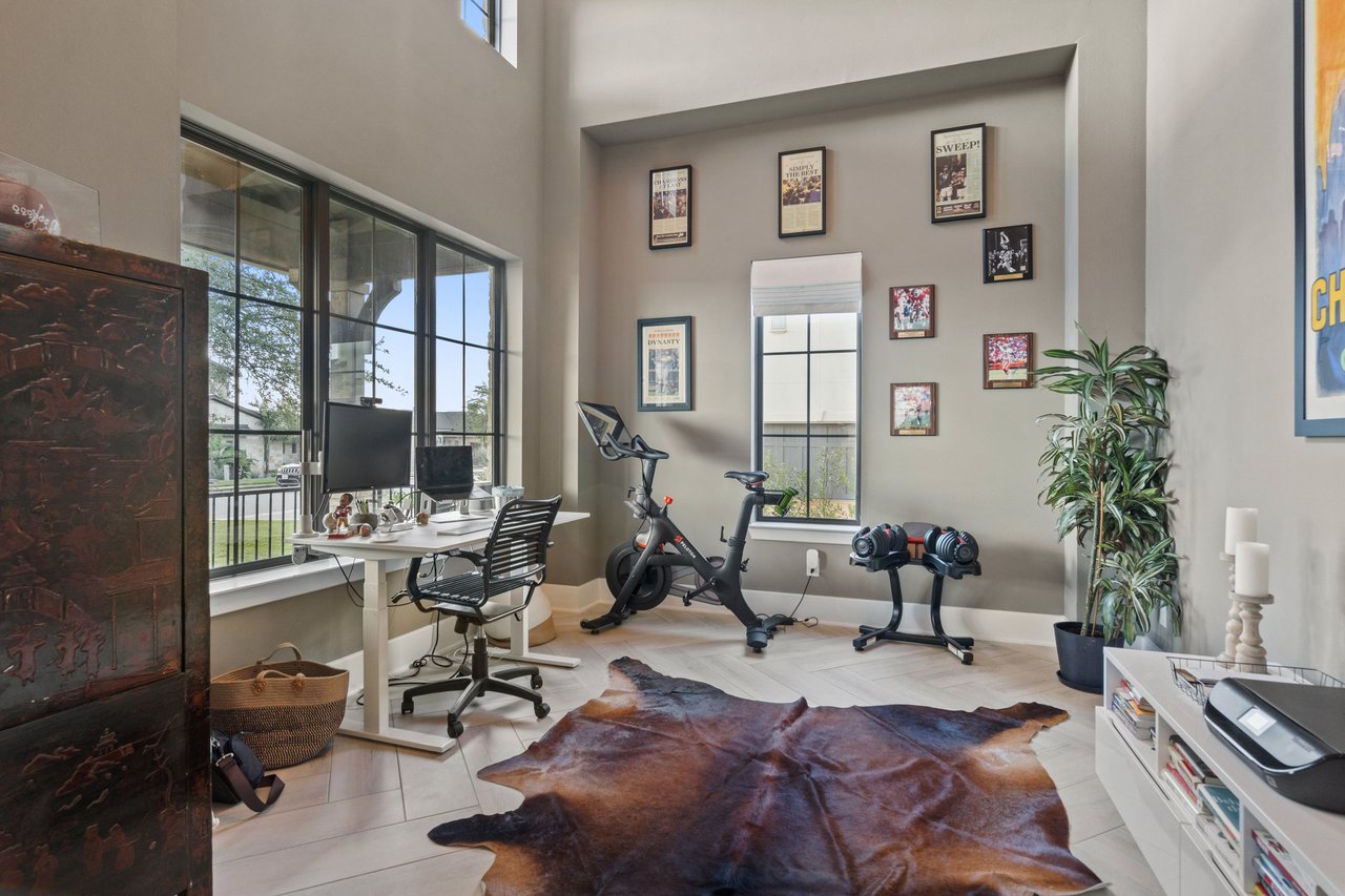107 Bisset Court