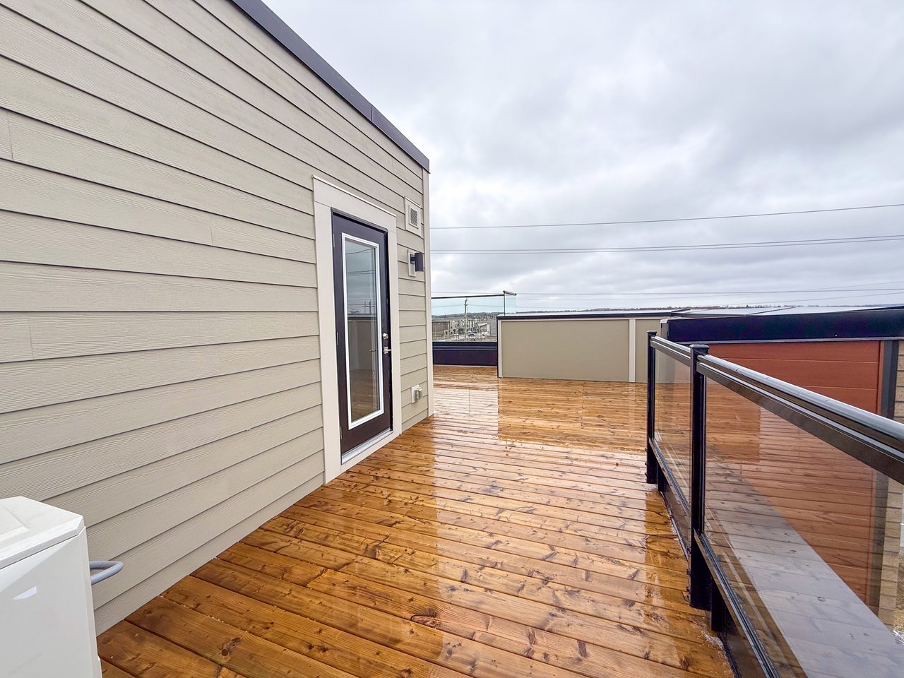 16 Lytham Green Circle