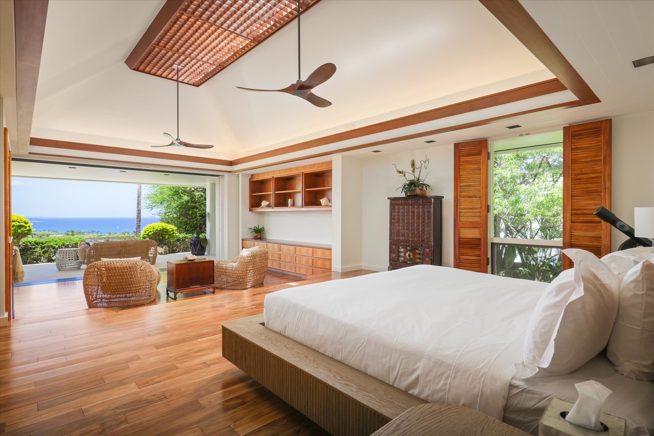 EXCEPTIONAL 5,456 SQ FT RESIDENCE - MAUNA KEA RESORT - $9,750,000 - RENOWNED KOHALA COAST BIG ISLAND