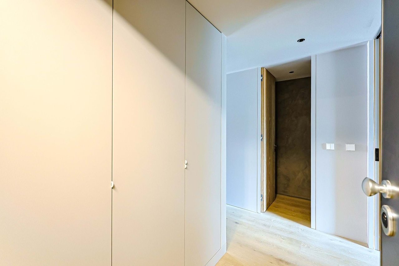 Stylish 2-Bedroom Apartment in the Heart of Lisbon with Exceptional Amenities