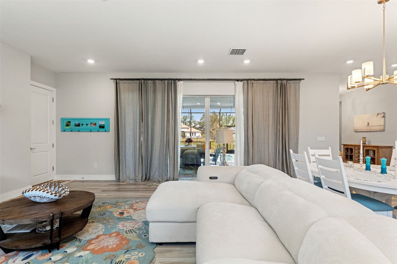 Modern Oasis in Serengeti: Luxury Living with Resort-Style Pool and Outdoor Cabana