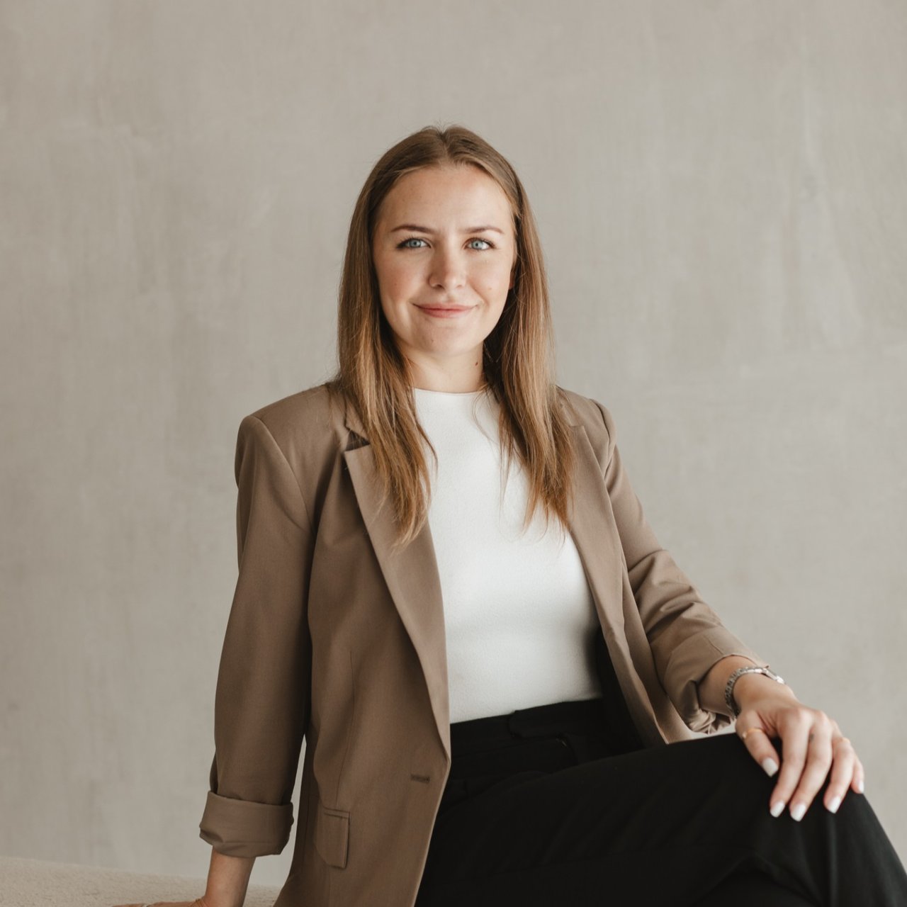 Megan Lavoie Orange, CA Real Estate Agent Headshot