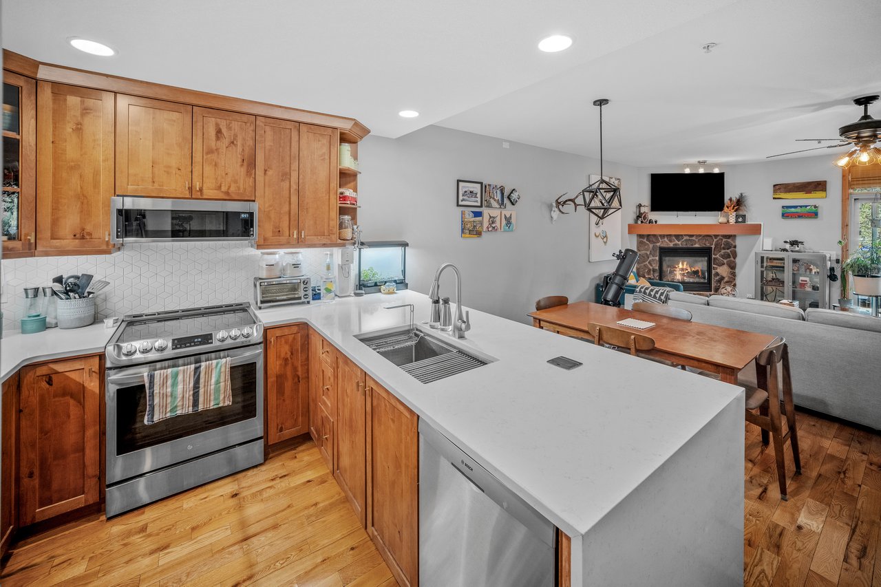 327-104 Armstrong Place Unit