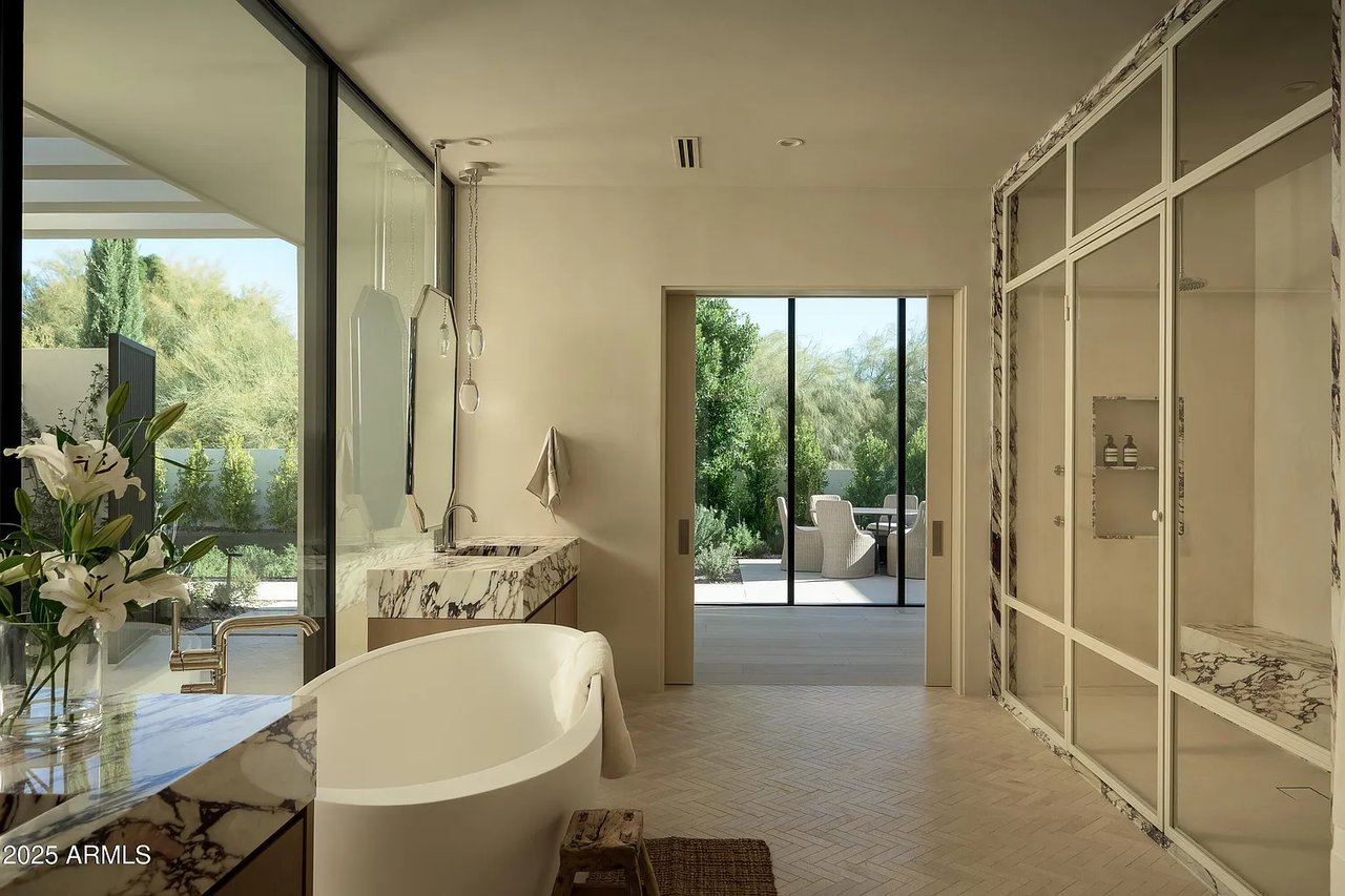 4510 E Maderos Del Cuenta Drive