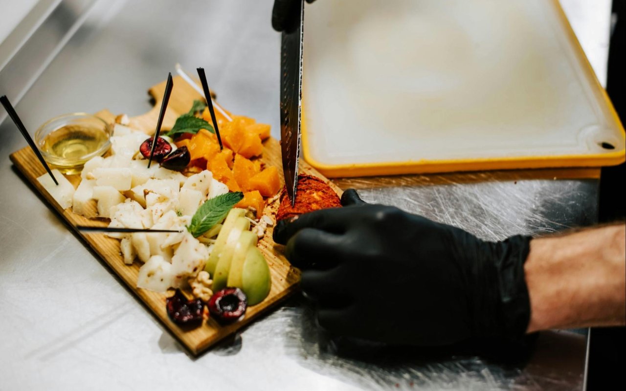The Top 5 Luxury Caterers for Waterfront Estate Events in Naples