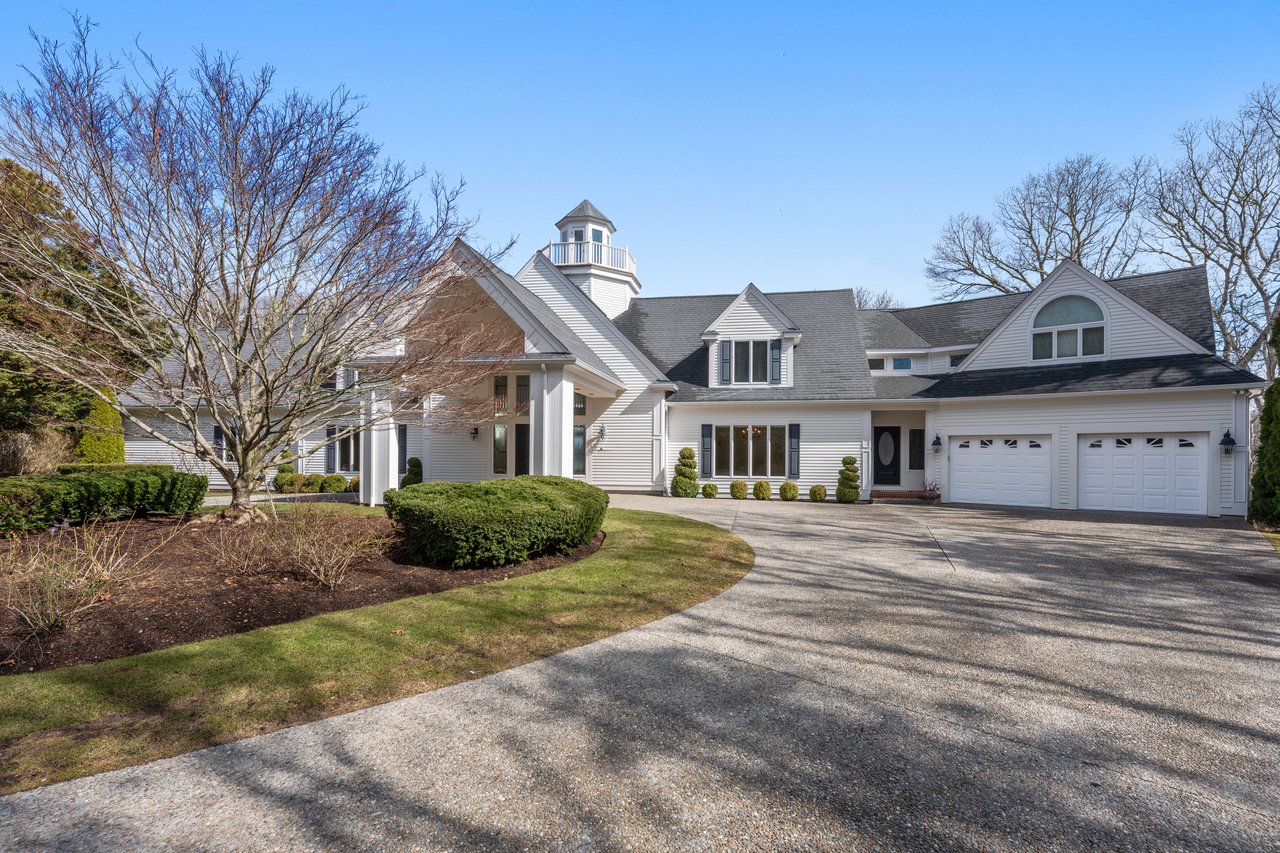 Breathtaking views over West Bay and Eel River