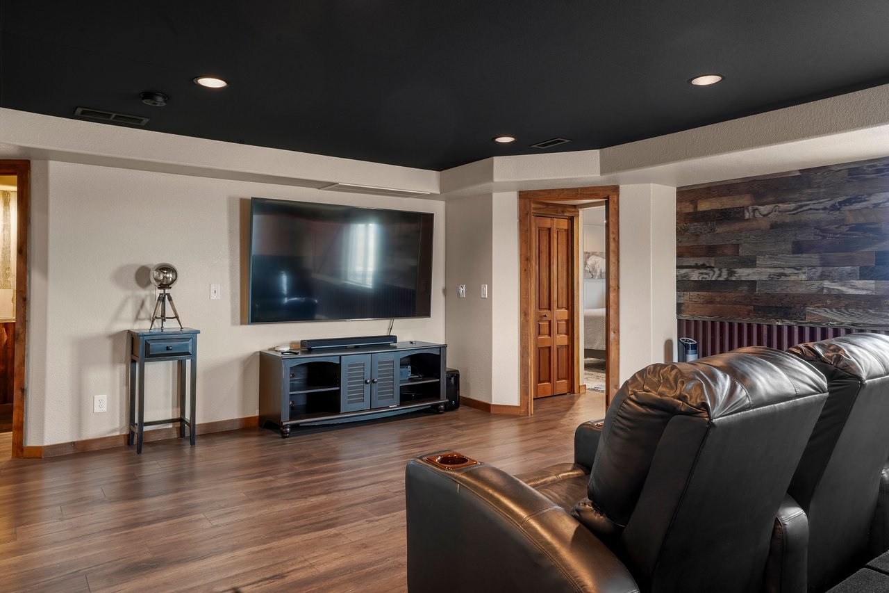 7674 Paleo Way