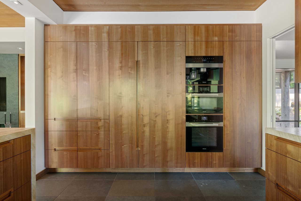 Architect Saul Zaik Designed Northwest Regional Modern Masterpiece 