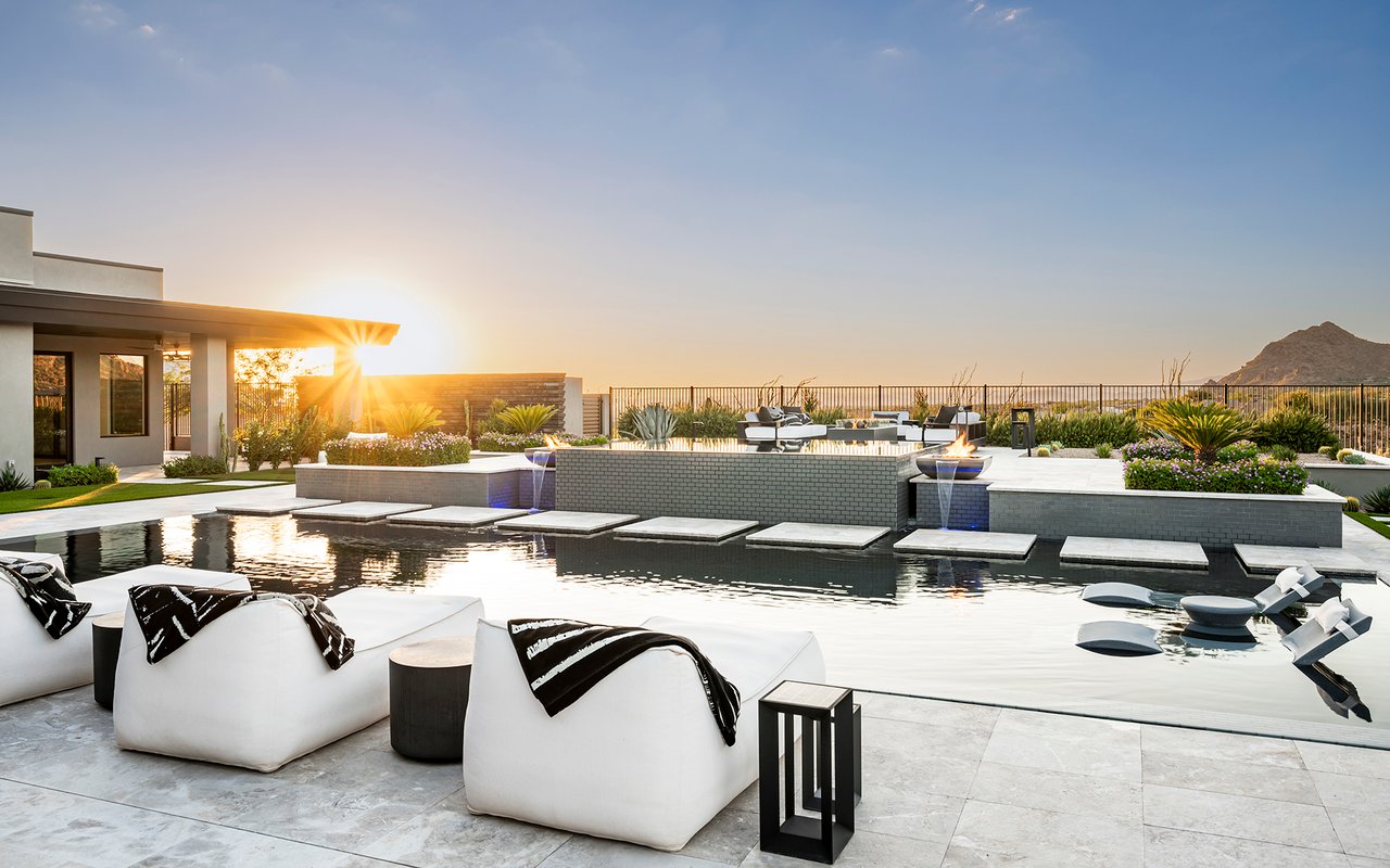 10784 E PINNACLE PEAK Road