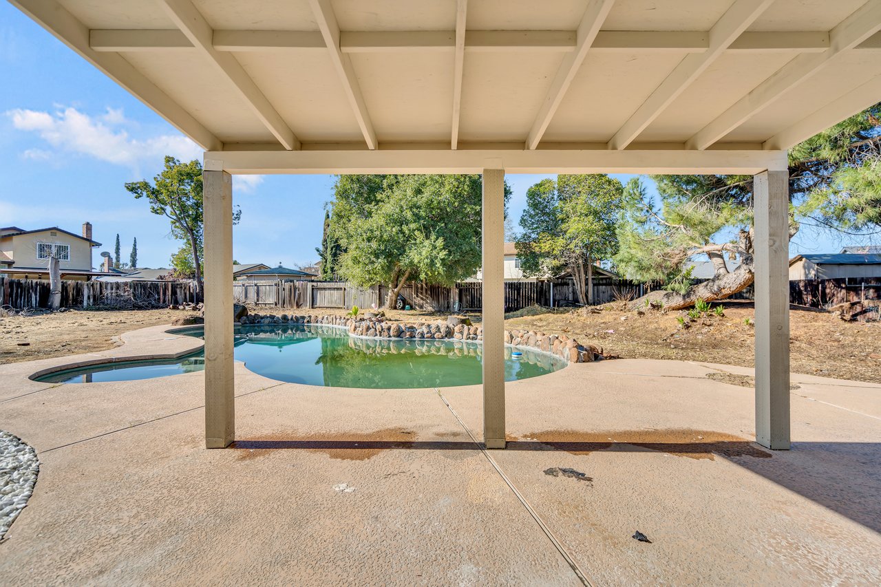 7422 PALMER HOUSE DR