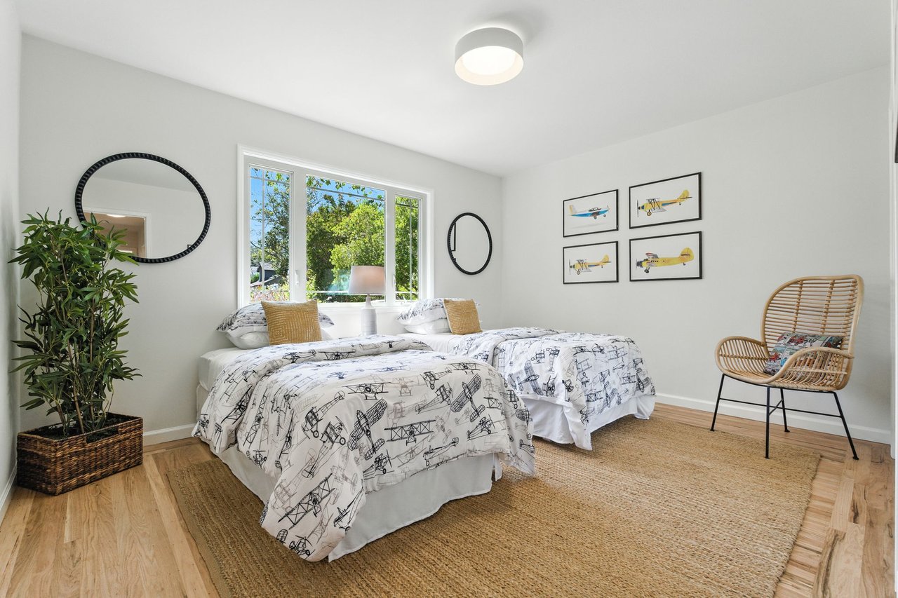 792 Bond Way, Mountain View