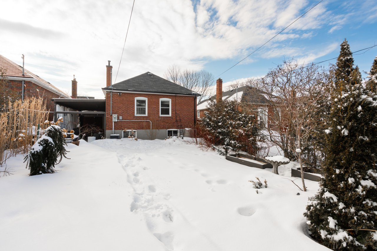 27 Ferncroft Dr 