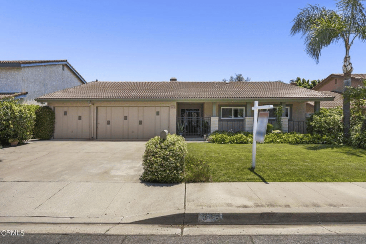 548 Calle Portilla