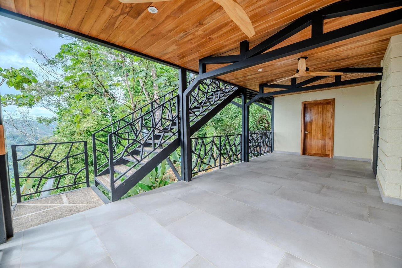 Ocean View Tropical Home, Dominical, Puntarenas