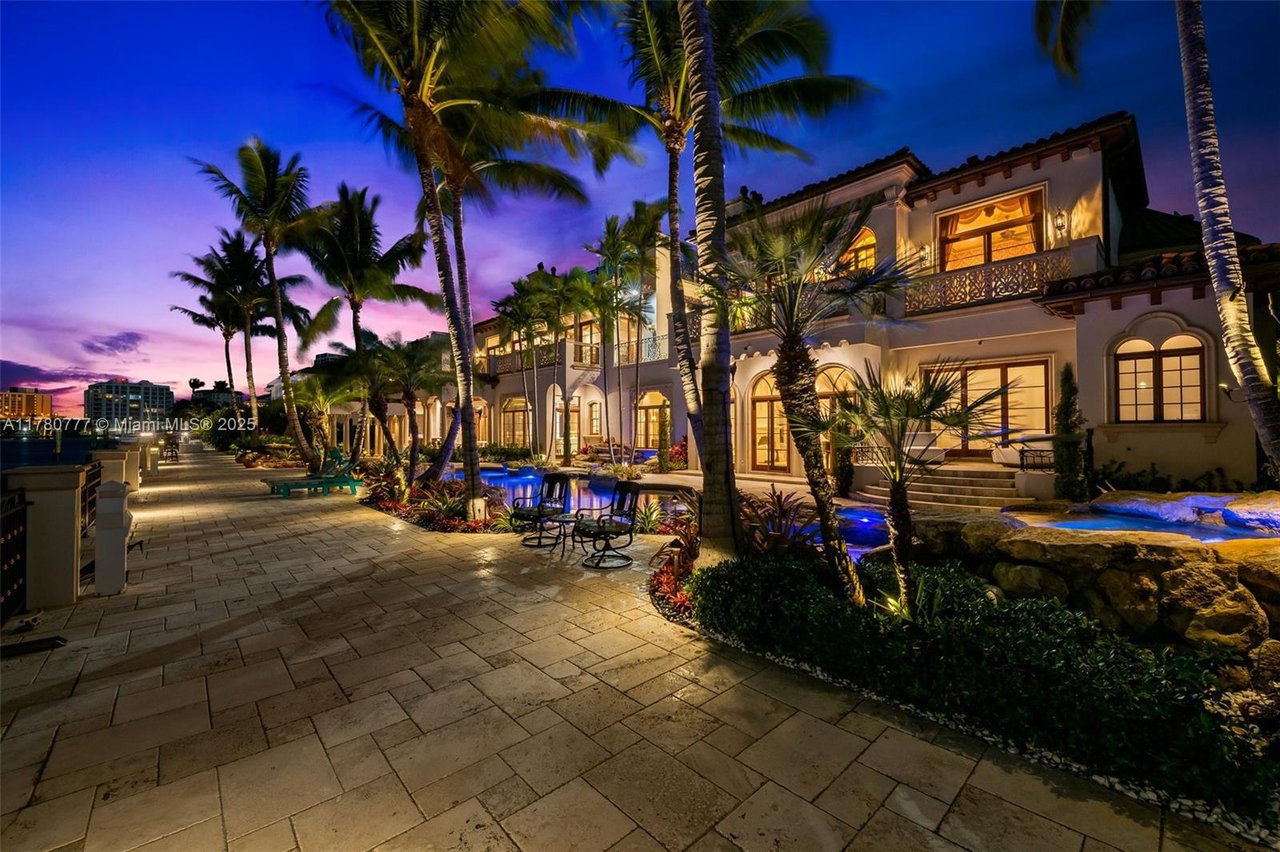 2509 Aqua Vista Blvd