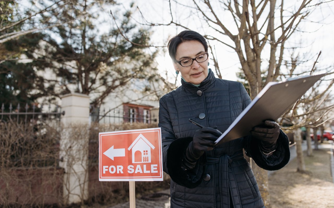 Should You Sell or Buy a Home in Winter? Here's Why the Colder Climate Might Work in Your Favor