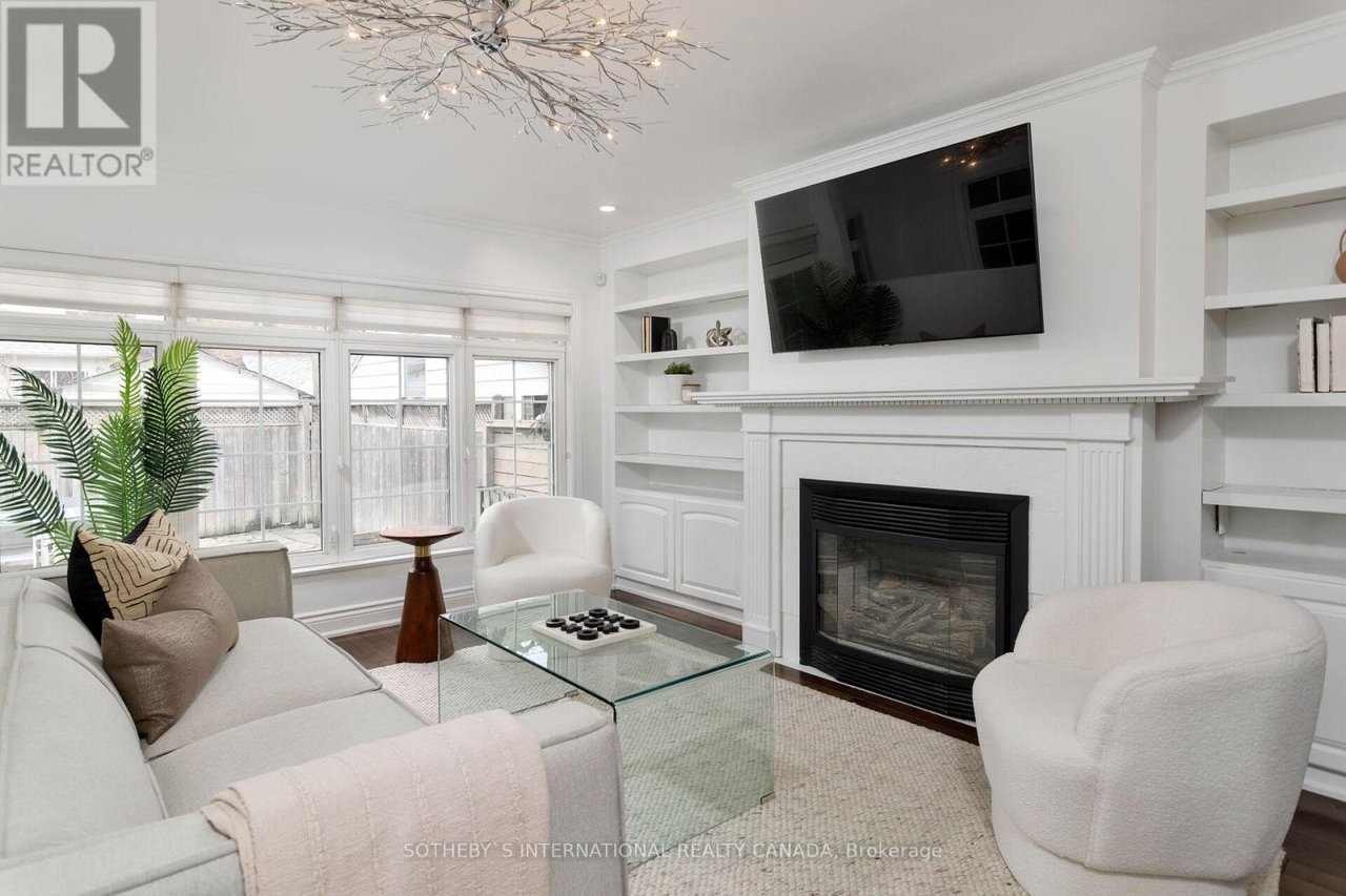 78 Runnymede Rd
