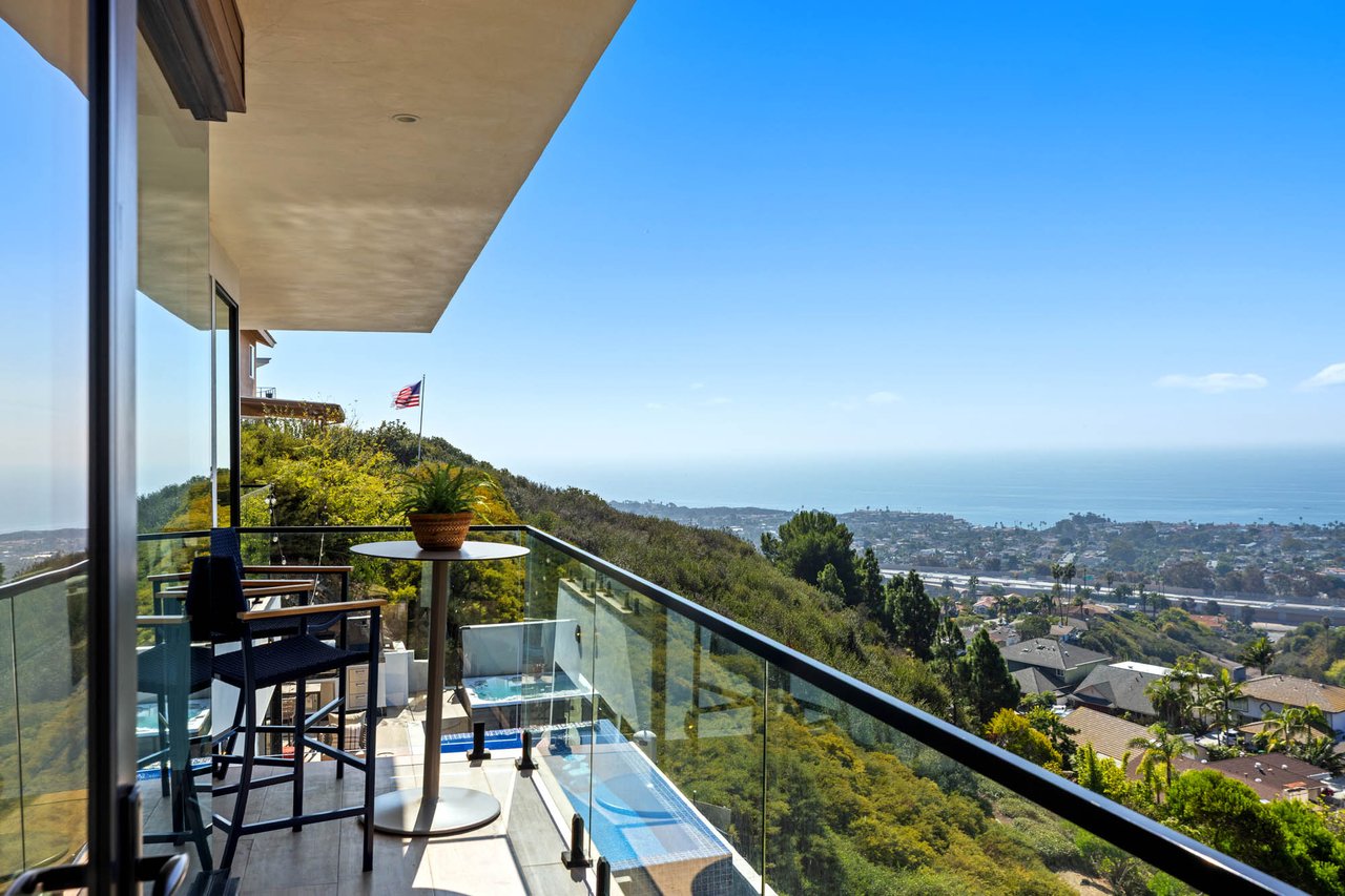 606 E Avenida San Juan