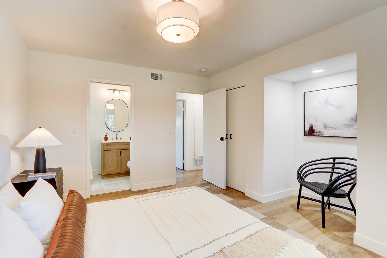 476 Jeanne Ct