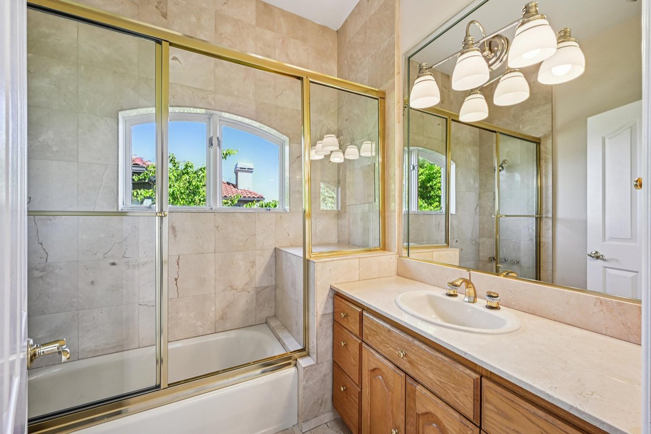 17 Heron Drive | Strawberry