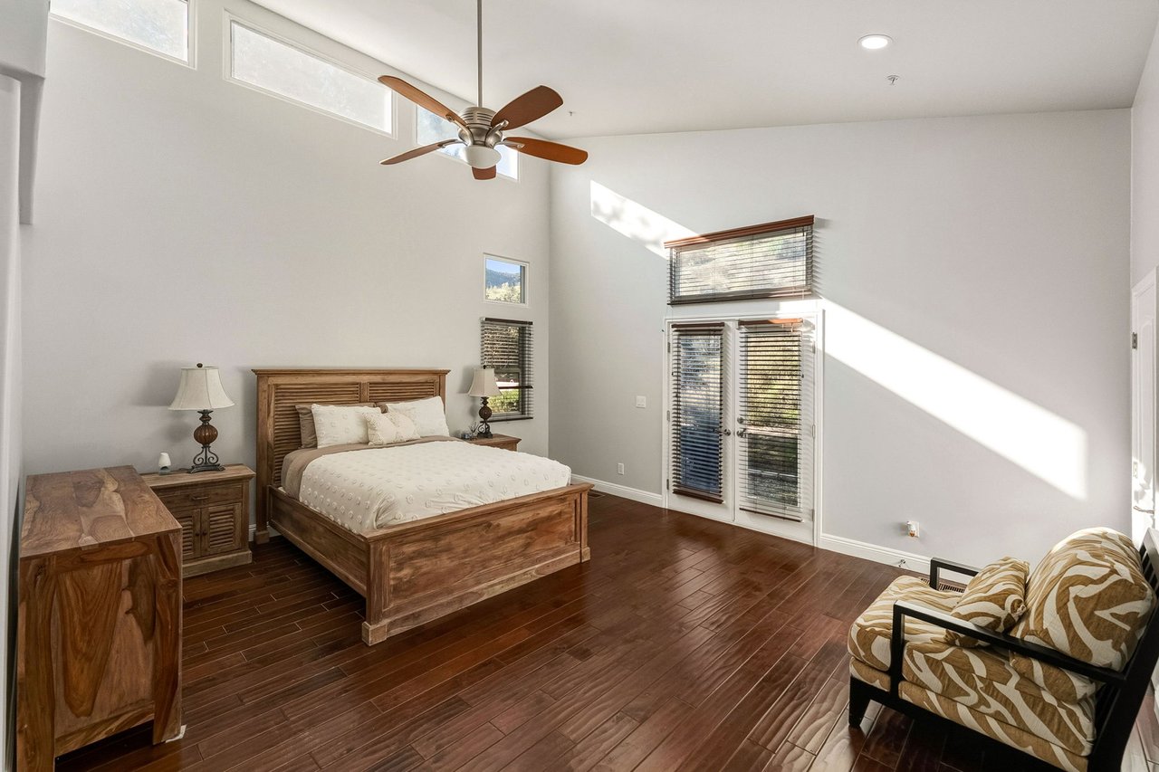 3701 Kanan Rd, Agoura Hills