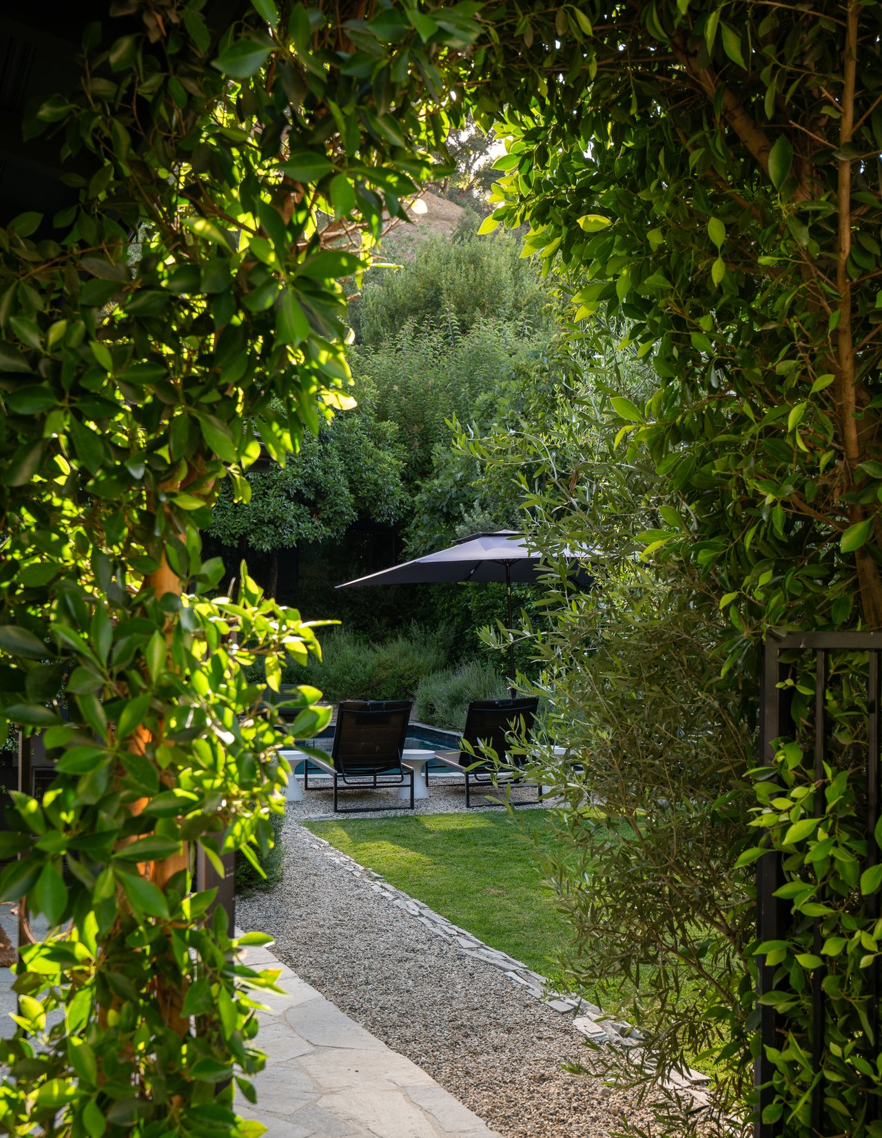 4157 Sunswept Dr, Studio City