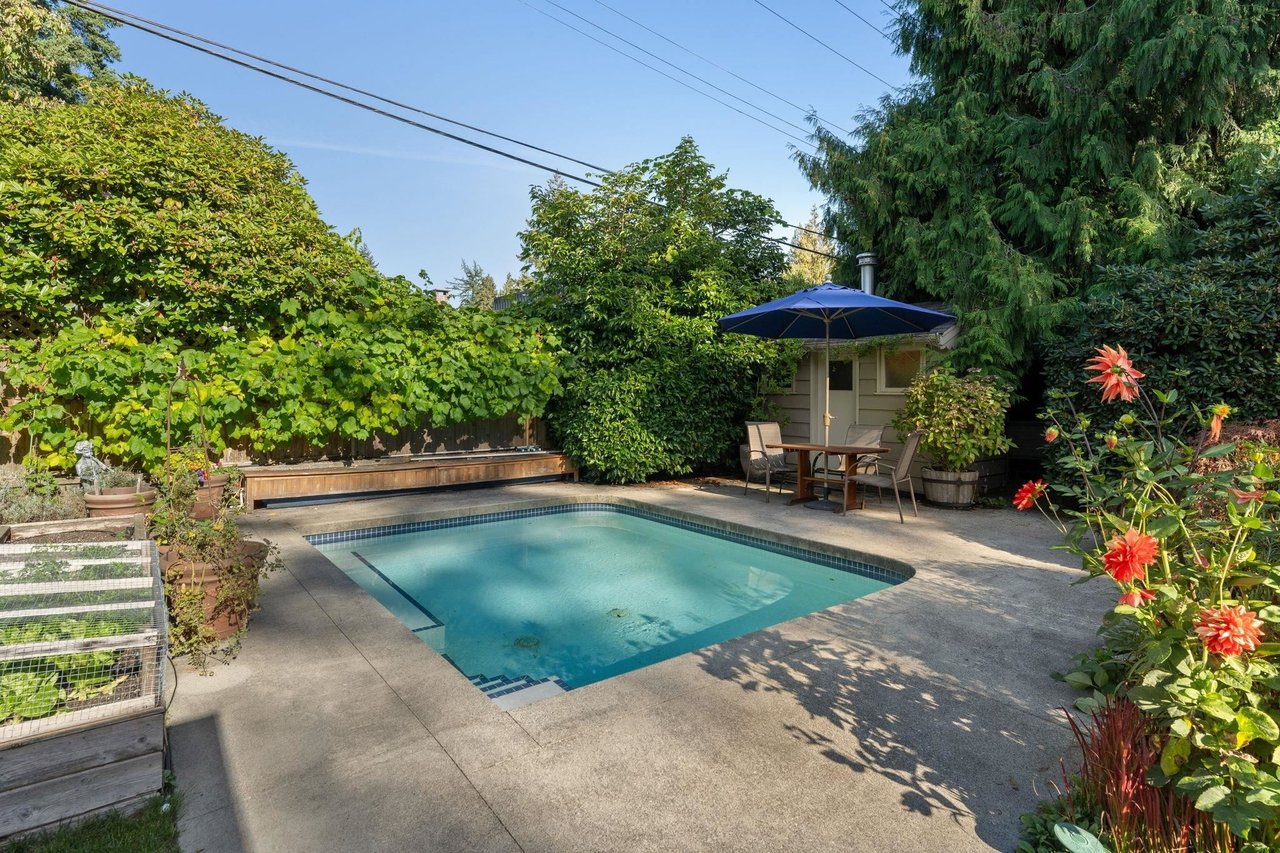 2658 Newmarket Dr