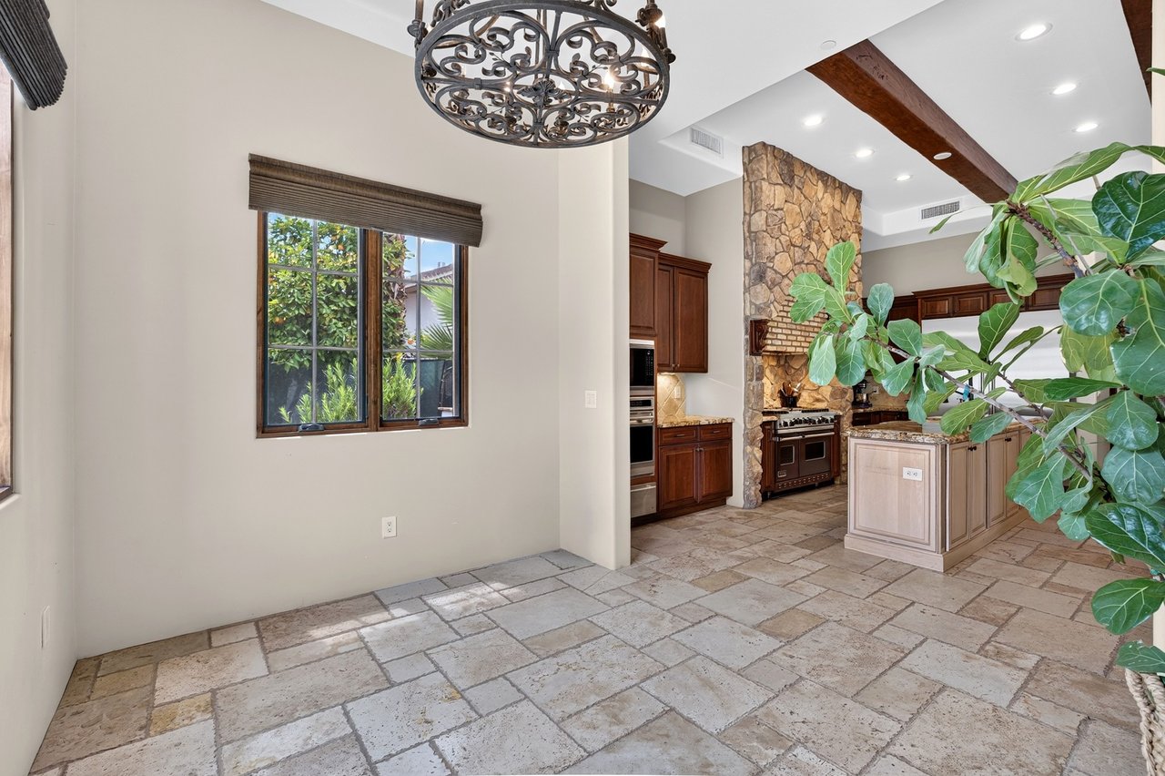 5807 E ORANGE BLOSSOM Lane
