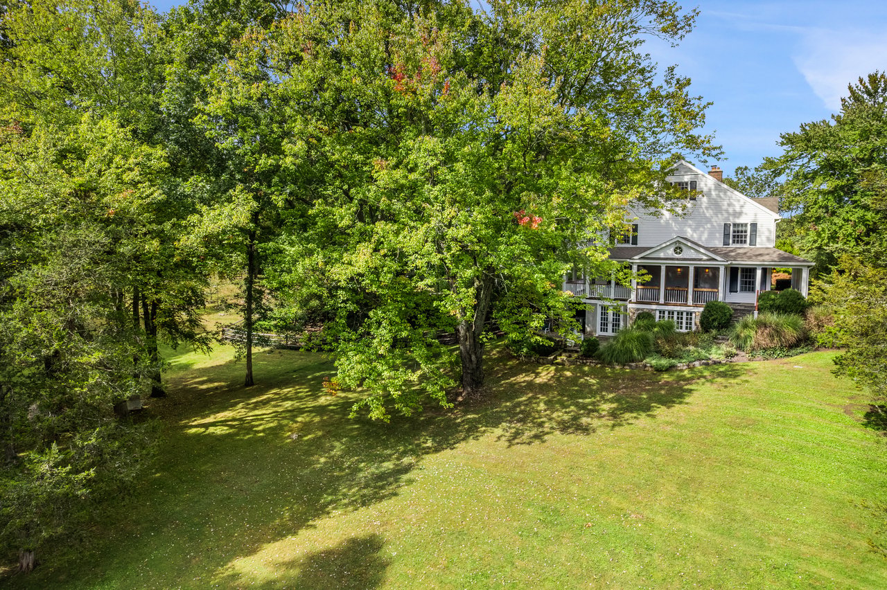 82 Honey Hollow Road