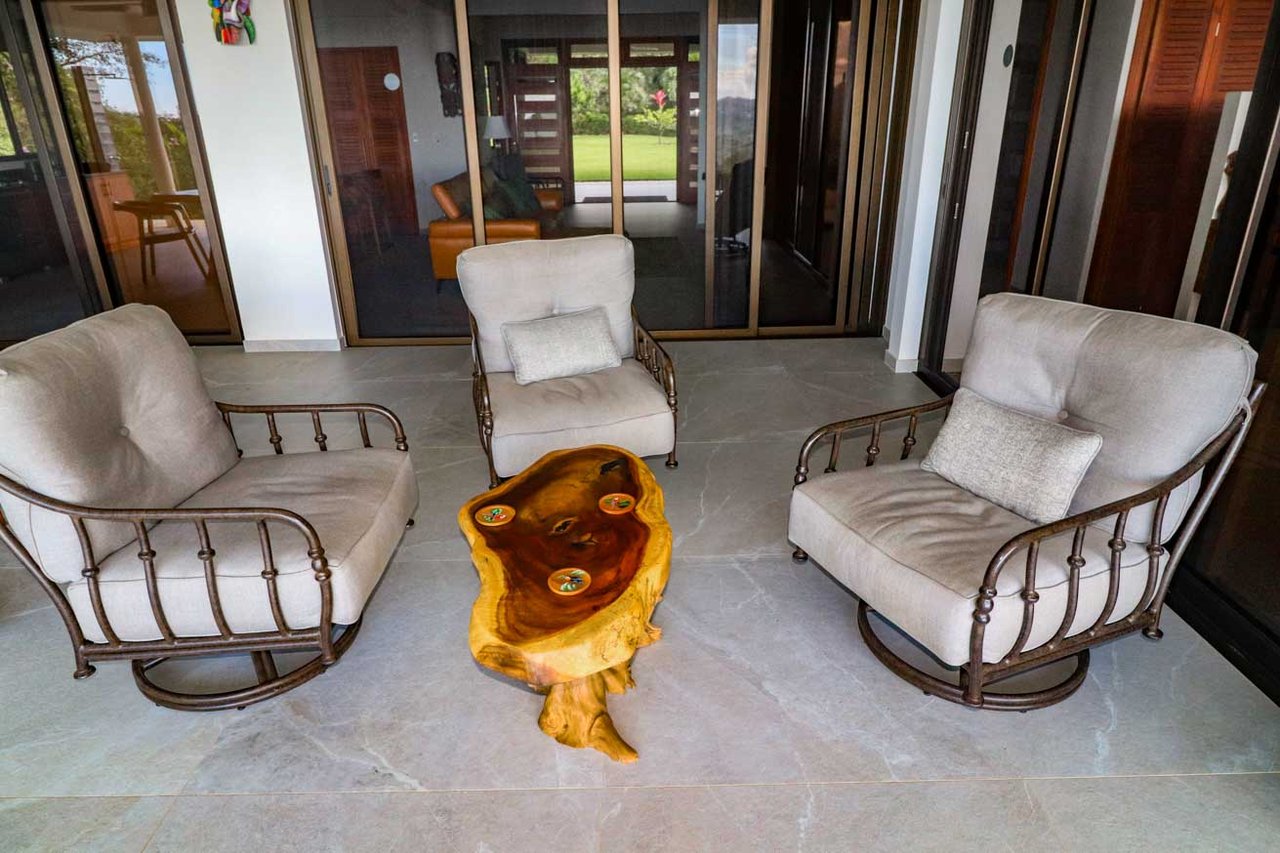 Private 2-Bed Hacienda with Ocean & Mountain Views, Pool & Development Potential in Ojochal