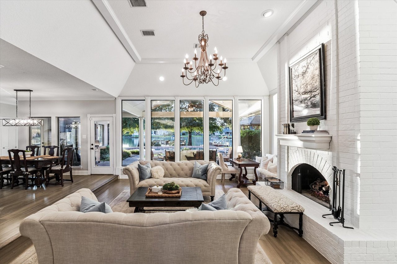 611 Salerno Street, Venetian Estates