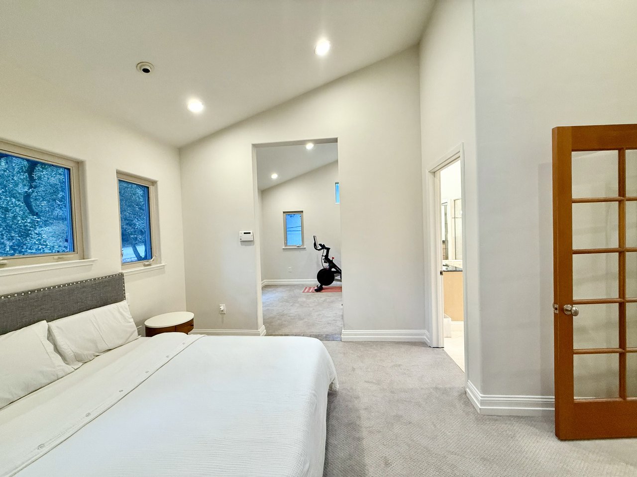 4400 Saint Andrews Rd, Oakland, CA-94605