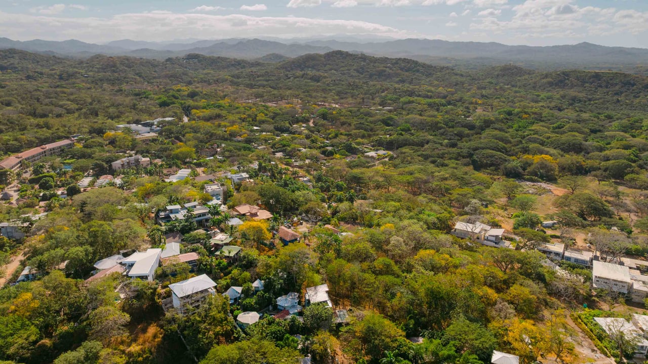 Oro del Sol 23 | Brand-New 3-Bedroom Home Near the Beach in Tamarindo