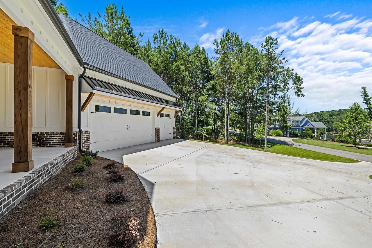 1131 Glen Eagle Dr