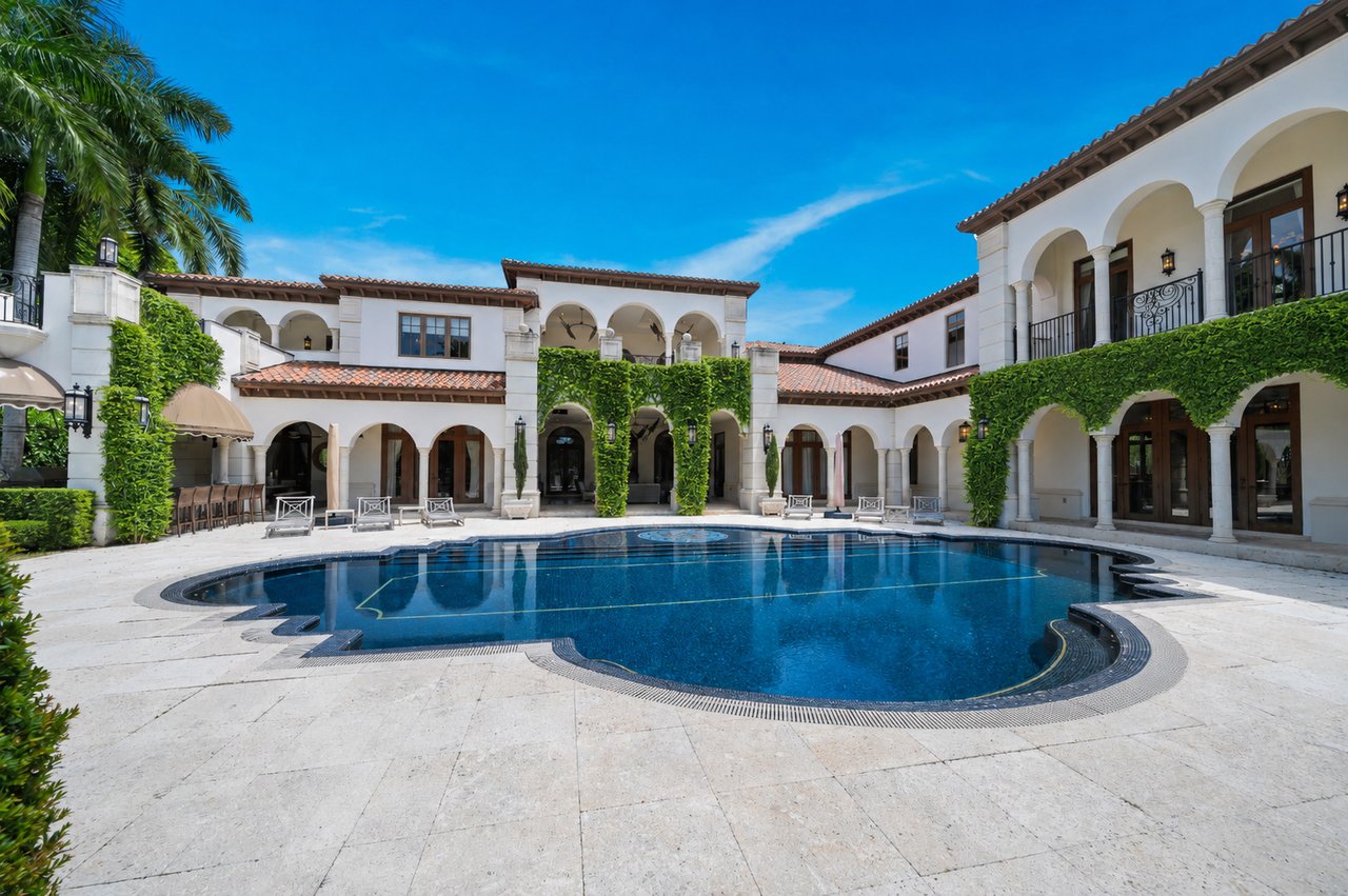 150 Edgewater Drive