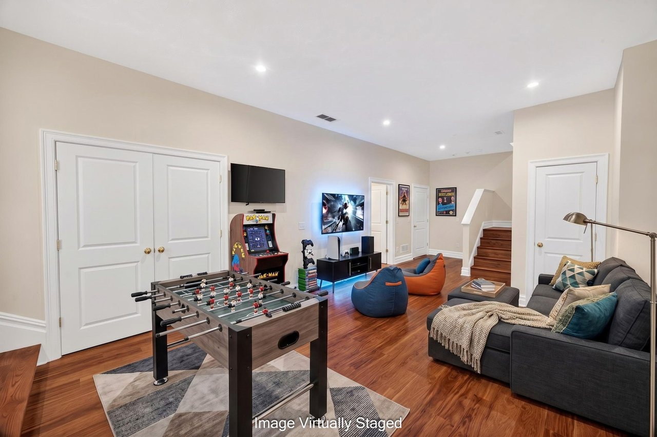 New Seabury Open House Sat & Sun 5/16 & 5/17 11AM-1PM