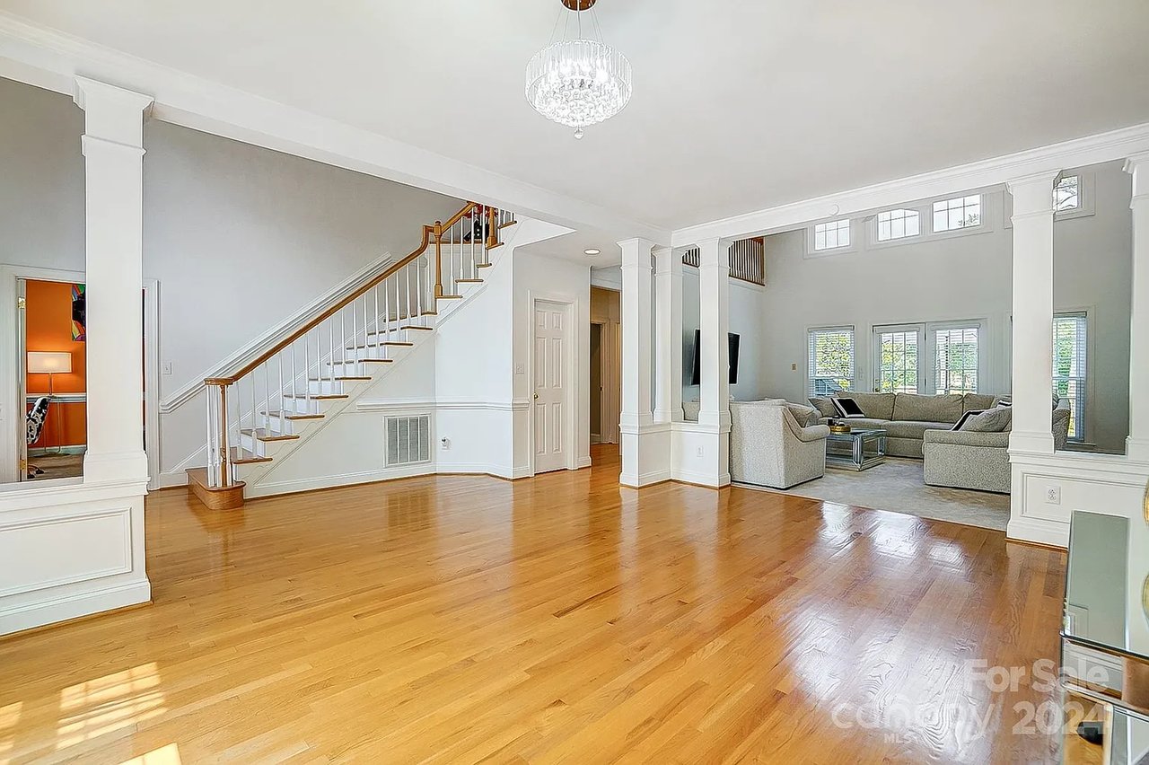 814 Pine Forest Rd