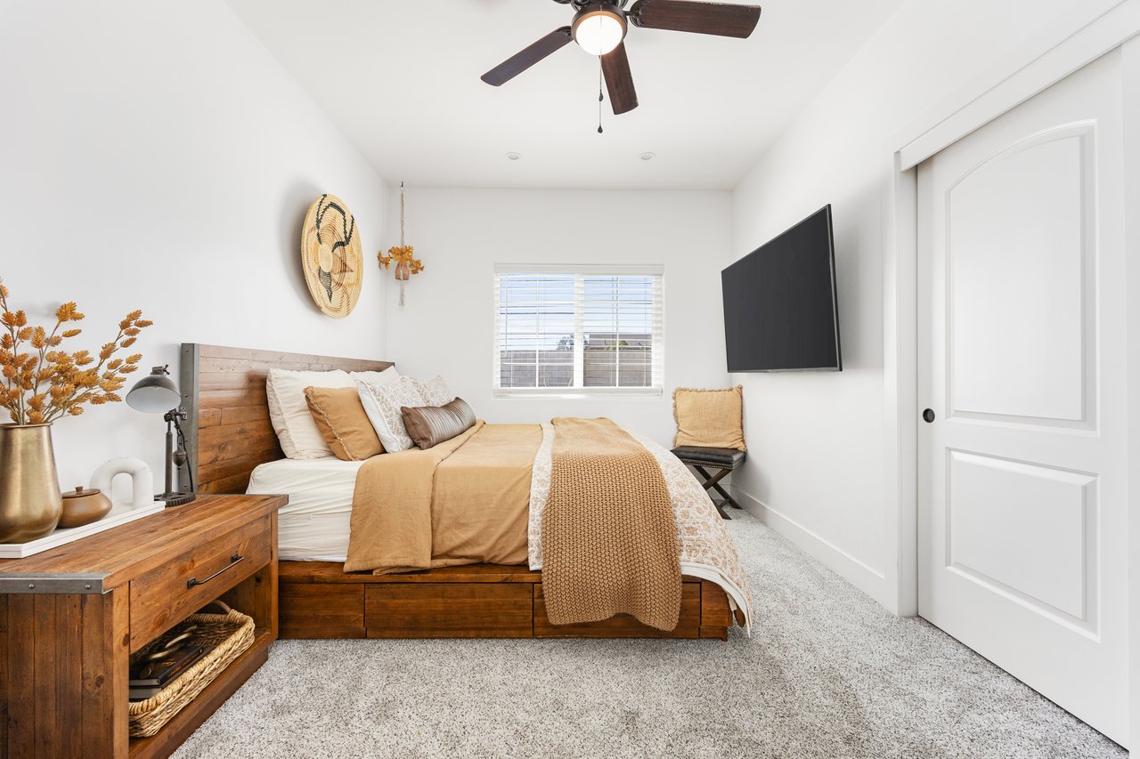 21305 Country Club Dr. 