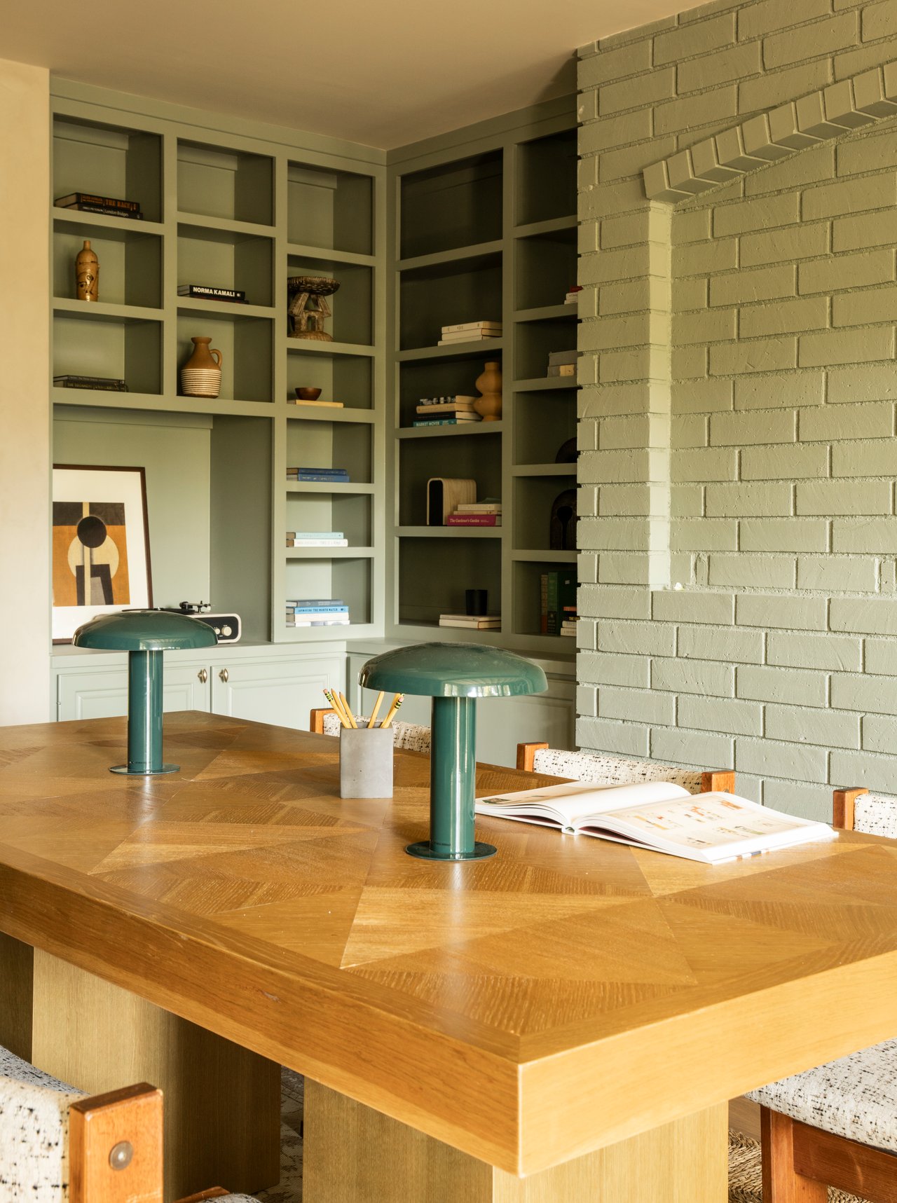 333 N San Rafael Ave