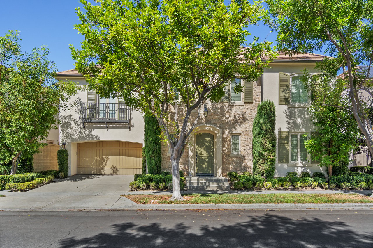 59 Acorn Glen